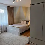 U Agi Ζακοπάνε